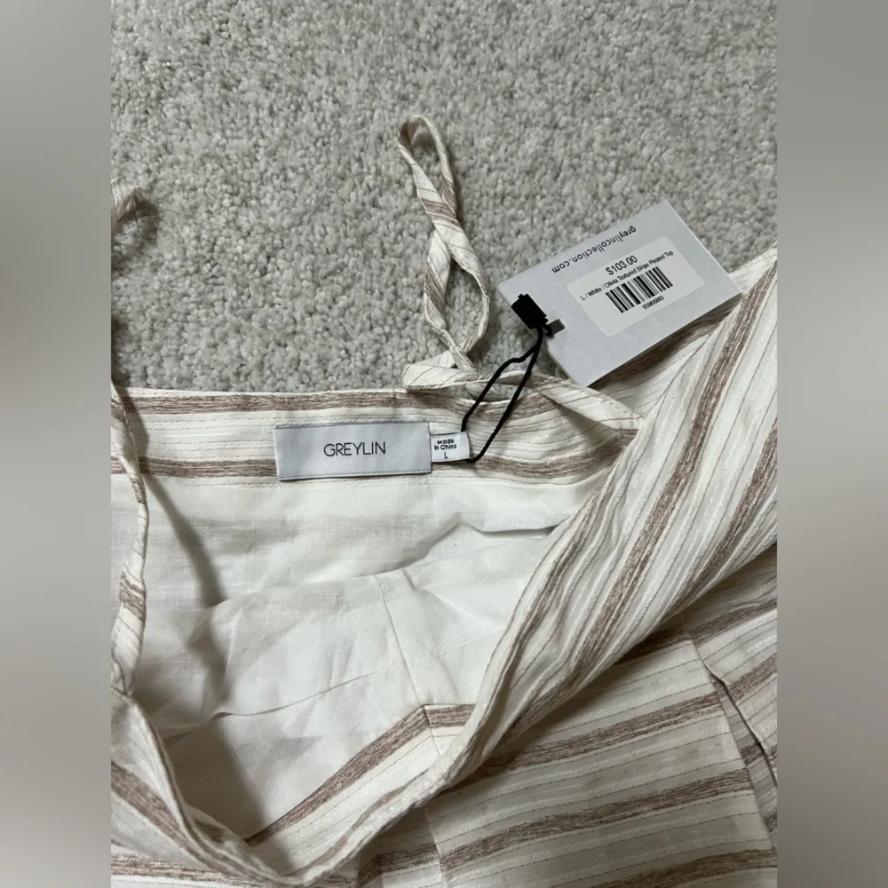 Greylin Two piece set- size L - Picture 6 of 8